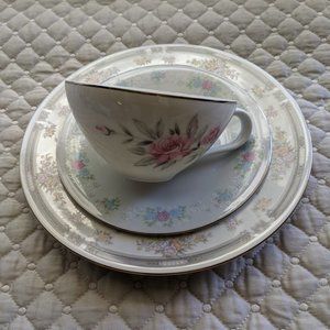 Vintage Floral Mismatched Fine China Tea Party Serving 3 Piece Set